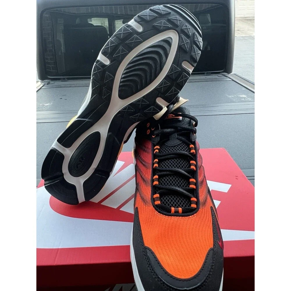 New Nike Air Max TW SE Total Orange Black Size 9 Mens Sneakers Retro Shoes